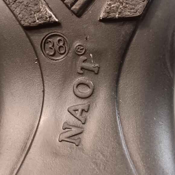 Naot women's brown leather and suede slide sandals sz 38 EU / 7 -7.5 US - Picture 12 of 14